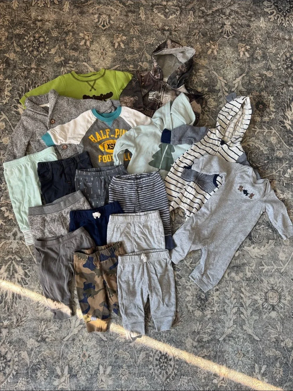 Bundle of 17 Baby Clothes